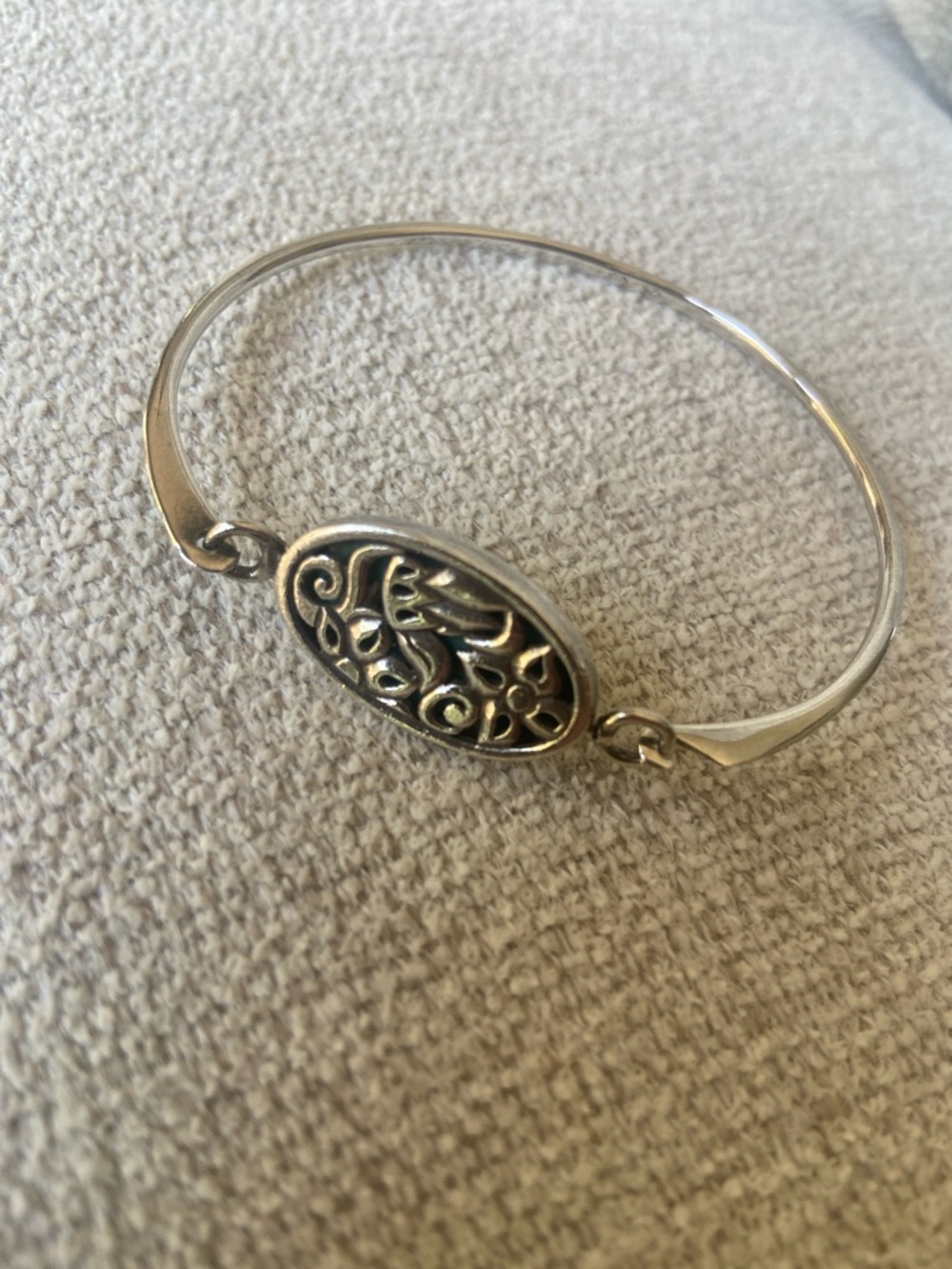 Sterling Silver Filigree Oval Bangle Bracelet - Silver - Picture 3 of 17